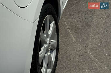 Хэтчбек Mazda 3 2010 в 