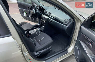 Седан Mazda 3 2007 в 