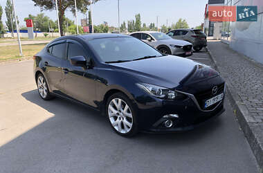 Седан Mazda 3 2014 в Днепре