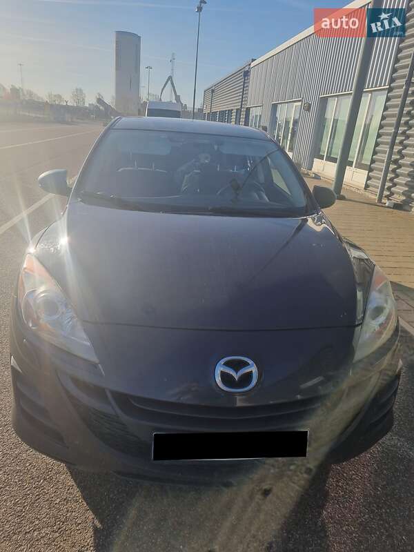 Хэтчбек Mazda 3 2009 в Львове