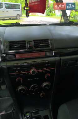 Хэтчбек Mazda 3 2008 в 