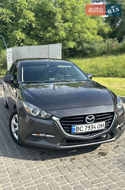 Седан Mazda 3 2017 в 