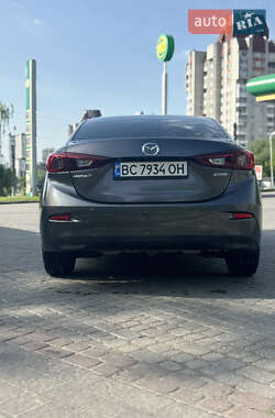 Седан Mazda 3 2017 в 