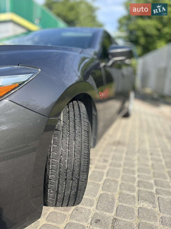 Седан Mazda 3 2017 в Львове