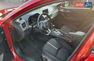 Седан Mazda 3 2016 в 