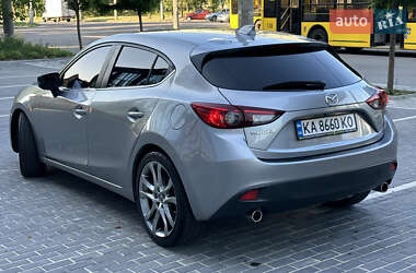 Хэтчбек Mazda 3 2014 в 