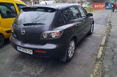 Хэтчбек Mazda 3 2006 в 