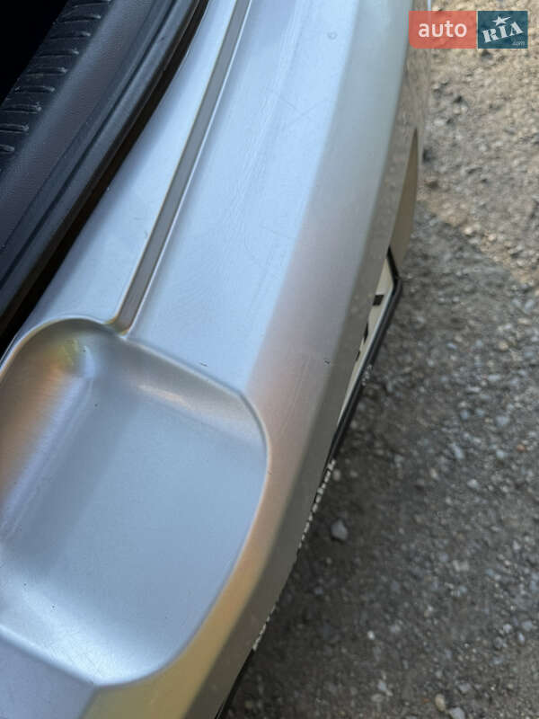 Хэтчбек Mazda 3 2003 в Славянске