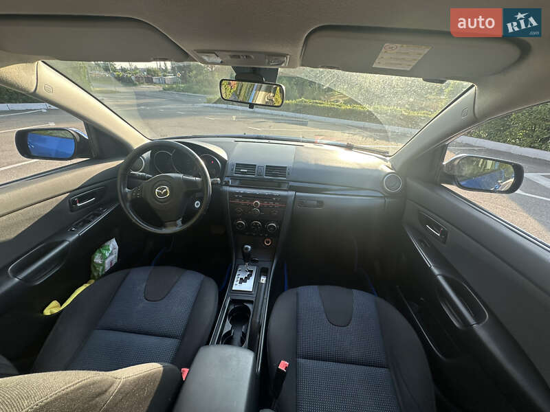 Хэтчбек Mazda 3 2003 в Киеве