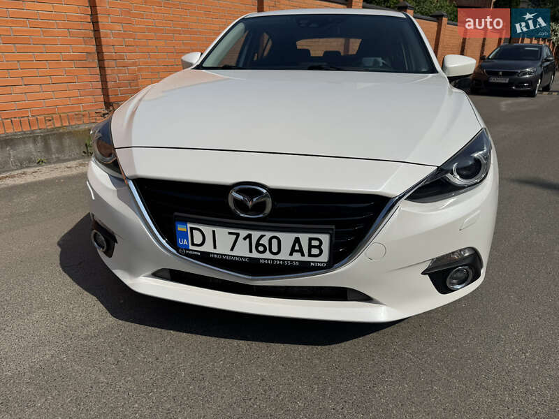 Хэтчбек Mazda 3 2013 в Киеве