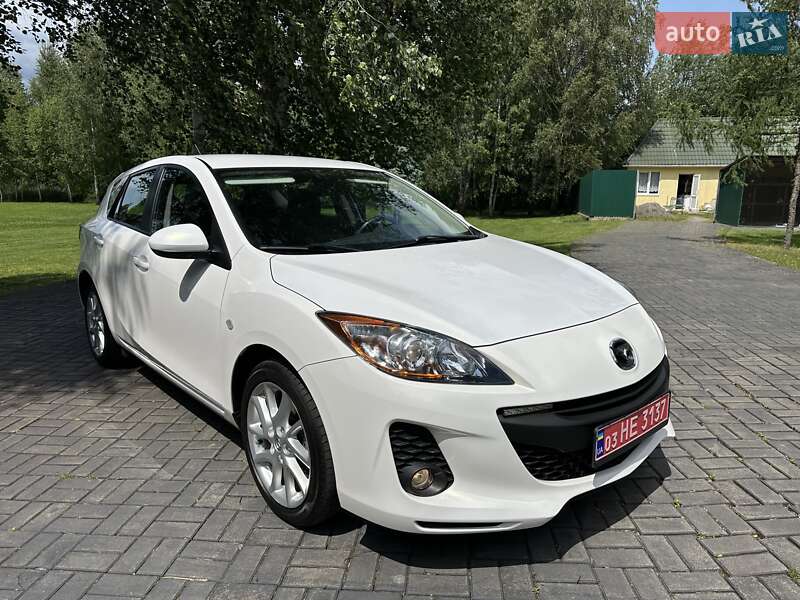 Хетчбек Mazda 3 2011 в Луцьку