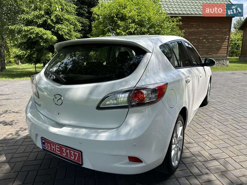 Хетчбек Mazda 3 2011 в Луцьку