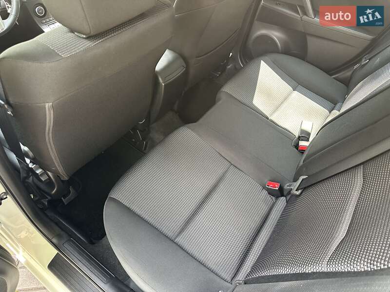 Хетчбек Mazda 3 2011 в Луцьку
