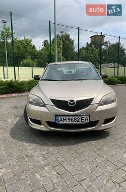 Хетчбек Mazda 3 2005 в Коростишеві