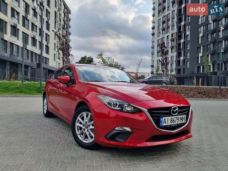 Седан Mazda 3 2013 в Кропивницком