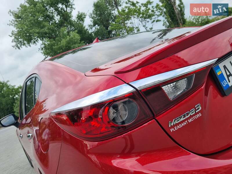 Седан Mazda 3 2013 в Кропивницком