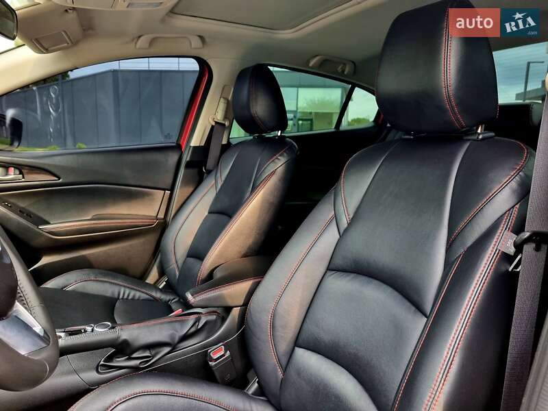 Седан Mazda 3 2013 в Кропивницком