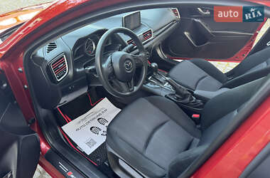 Седан Mazda 3 2015 в 