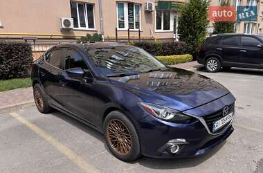 Седан Mazda 3 2015 в Киеве