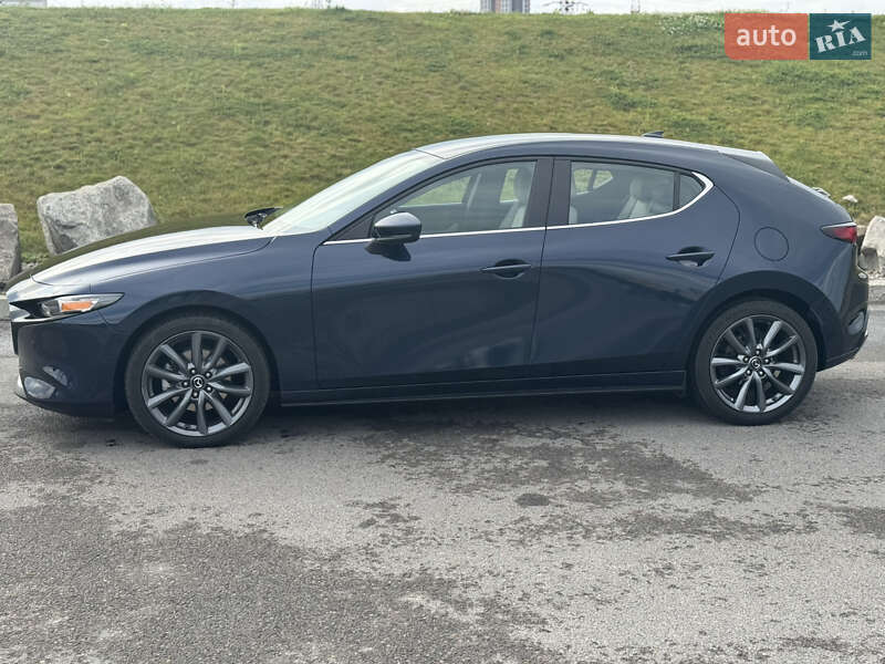 Хэтчбек Mazda 3 2019 в Днепре
