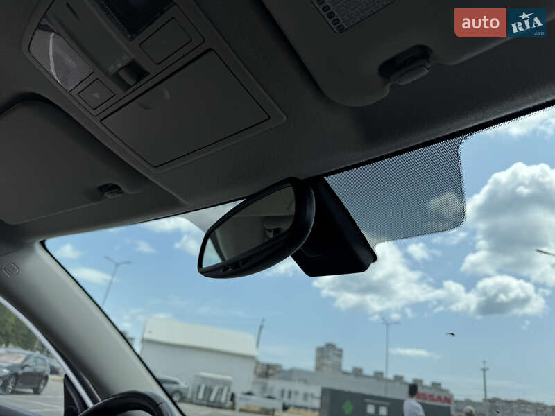 Седан Mazda 3 2011 в Одесі