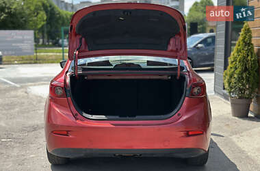 Седан Mazda 3 2013 в 