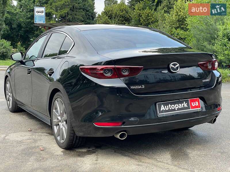 Седан Mazda 3 2019 в Киеве