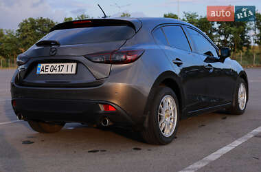 Хэтчбек Mazda 3 2013 в 