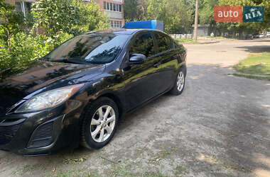 Седан Mazda 3 2010 в 