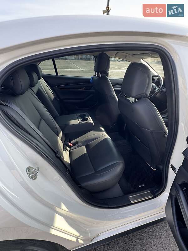 Седан Mazda 3 2019 в Дніпрі фото 13 Седан Mazda 3 2019 в Дніпрі