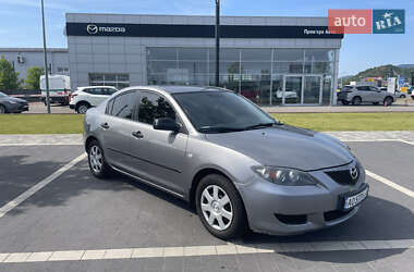 Седан Mazda 3 2005 в Мукачево