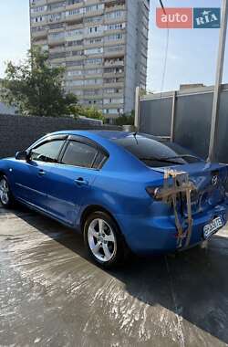 Седан Mazda 3 2006 в 