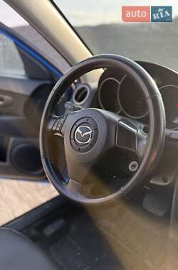 Седан Mazda 3 2006 в 