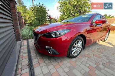 Седан Mazda 3 2015 в 