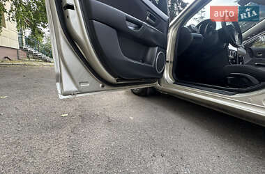 Хэтчбек Mazda 3 2008 в 