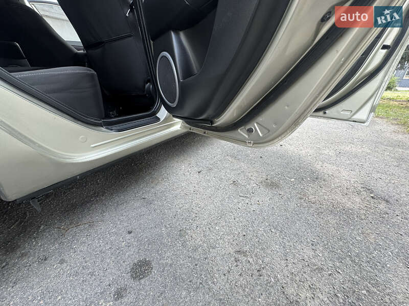 Хэтчбек Mazda 3 2008 в Днепре