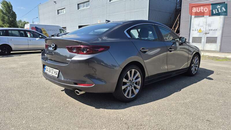 Седан Mazda 3 2020 в Києві