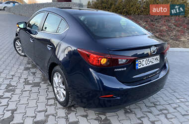 Седан Mazda 3 2014 в 