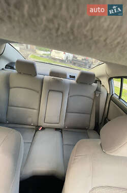 Седан Mazda 3 2006 в 