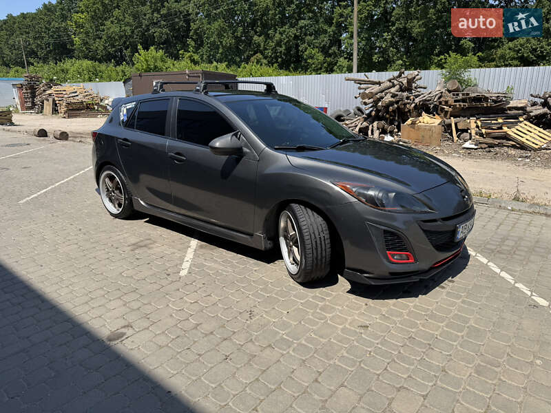 Хэтчбек Mazda 3 2010 в Виннице