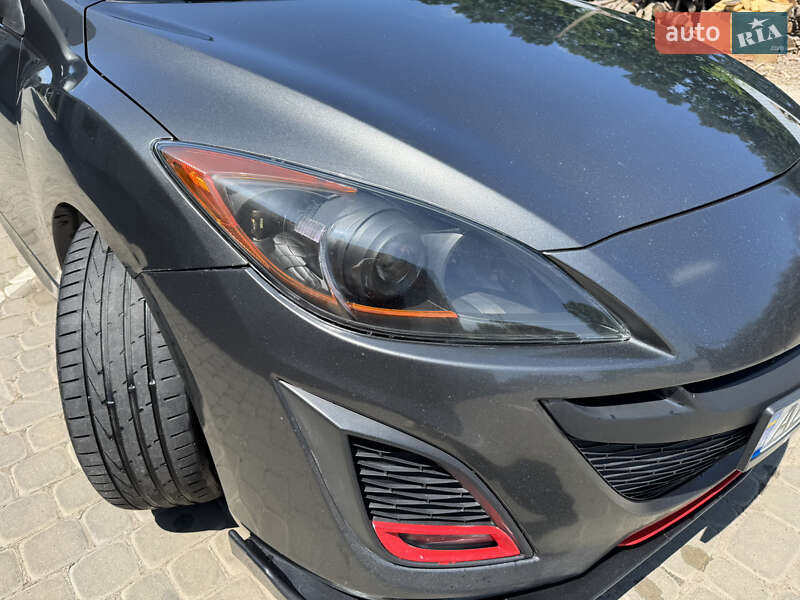 Хэтчбек Mazda 3 2010 в Виннице