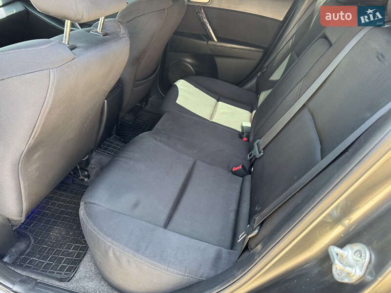 Хэтчбек Mazda 3 2010 в Виннице