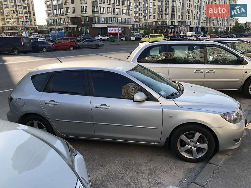 Хэтчбек Mazda 3 2006 в Киеве