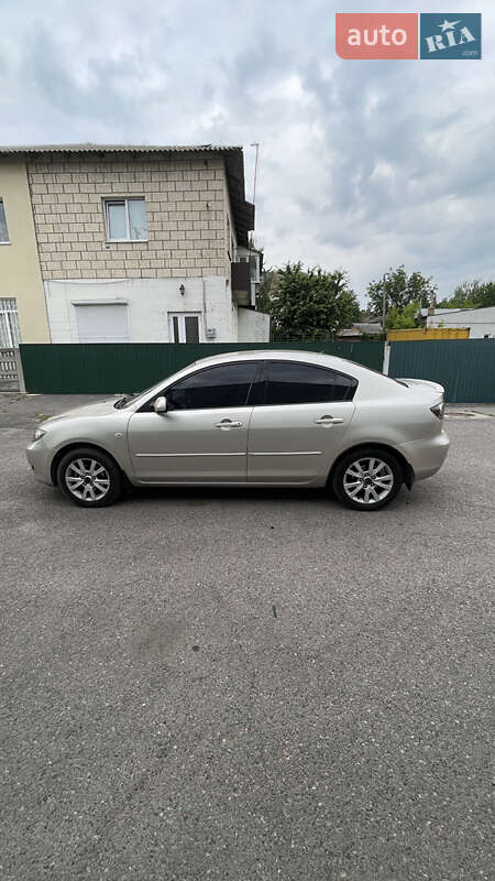 Седан Mazda 3 2007 в Умани