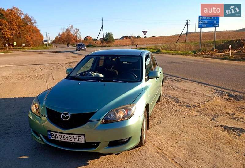 Хэтчбек Mazda 3 2004 в 