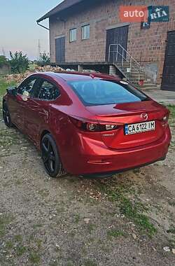 Седан Mazda 3 2014 в Запоріжжі
