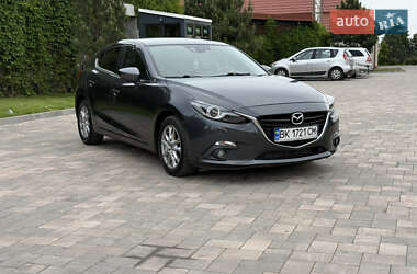 Хэтчбек Mazda 3 2014 в 