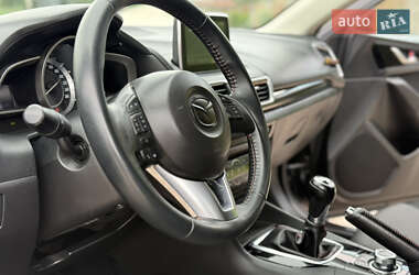 Хэтчбек Mazda 3 2014 в 