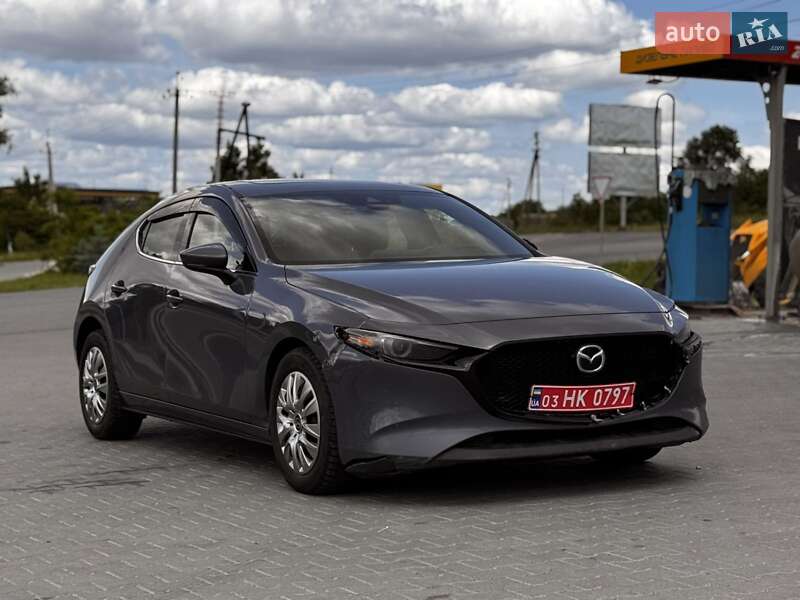 Mazda 3 2019