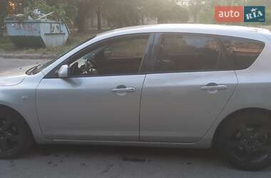 Хэтчбек Mazda 3 2003 в Запорожье